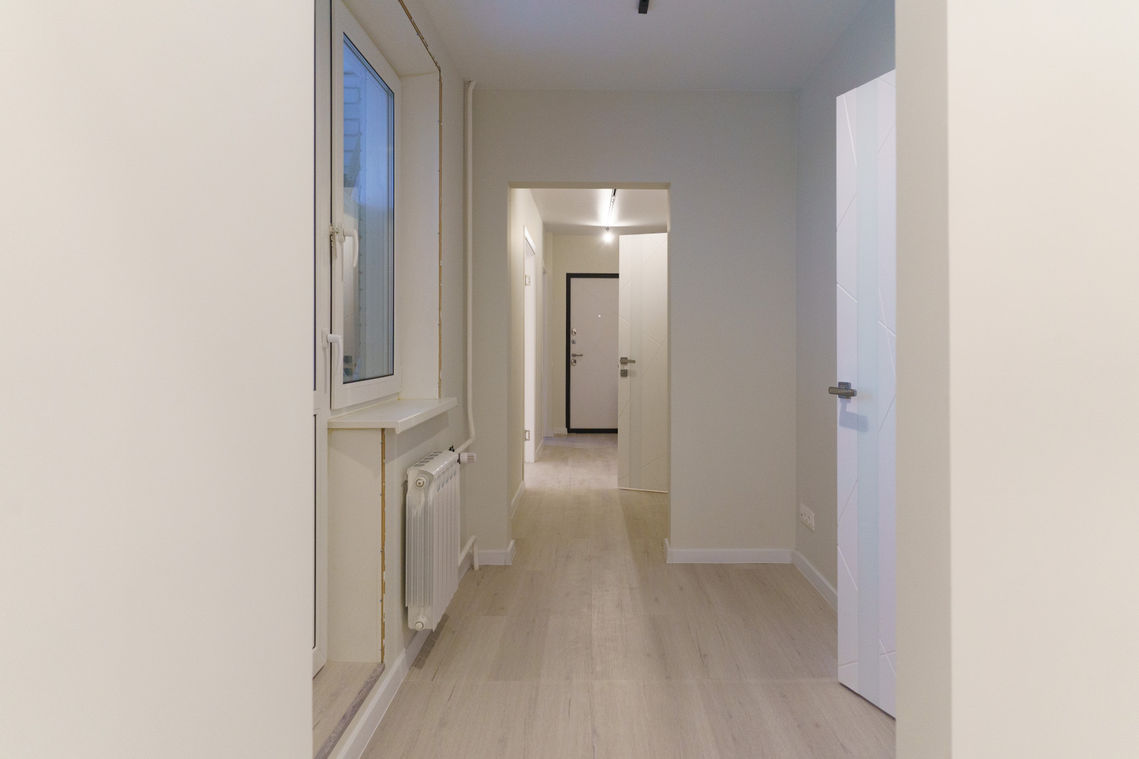 Отделка в светлых тонах Перово