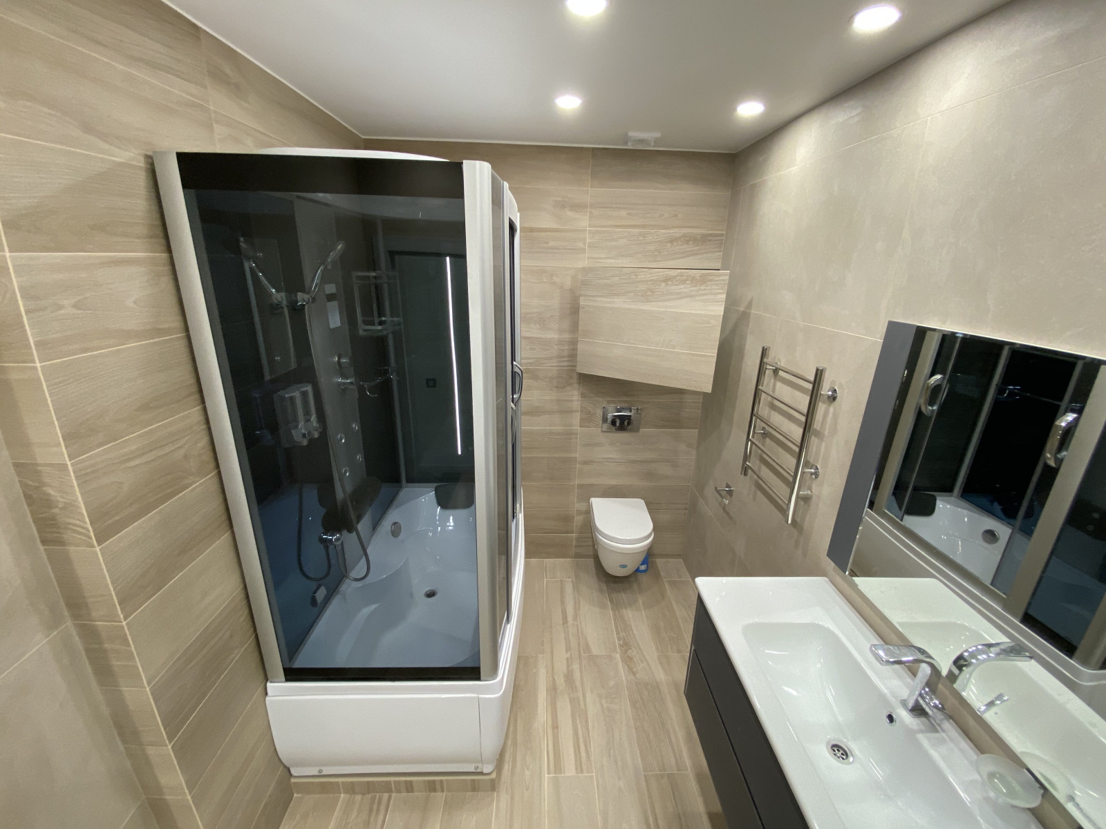 Дизайнерский ремонт салона красоты