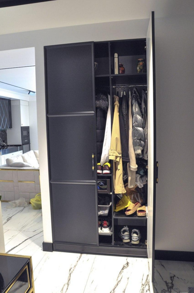 Встроенный шкаф