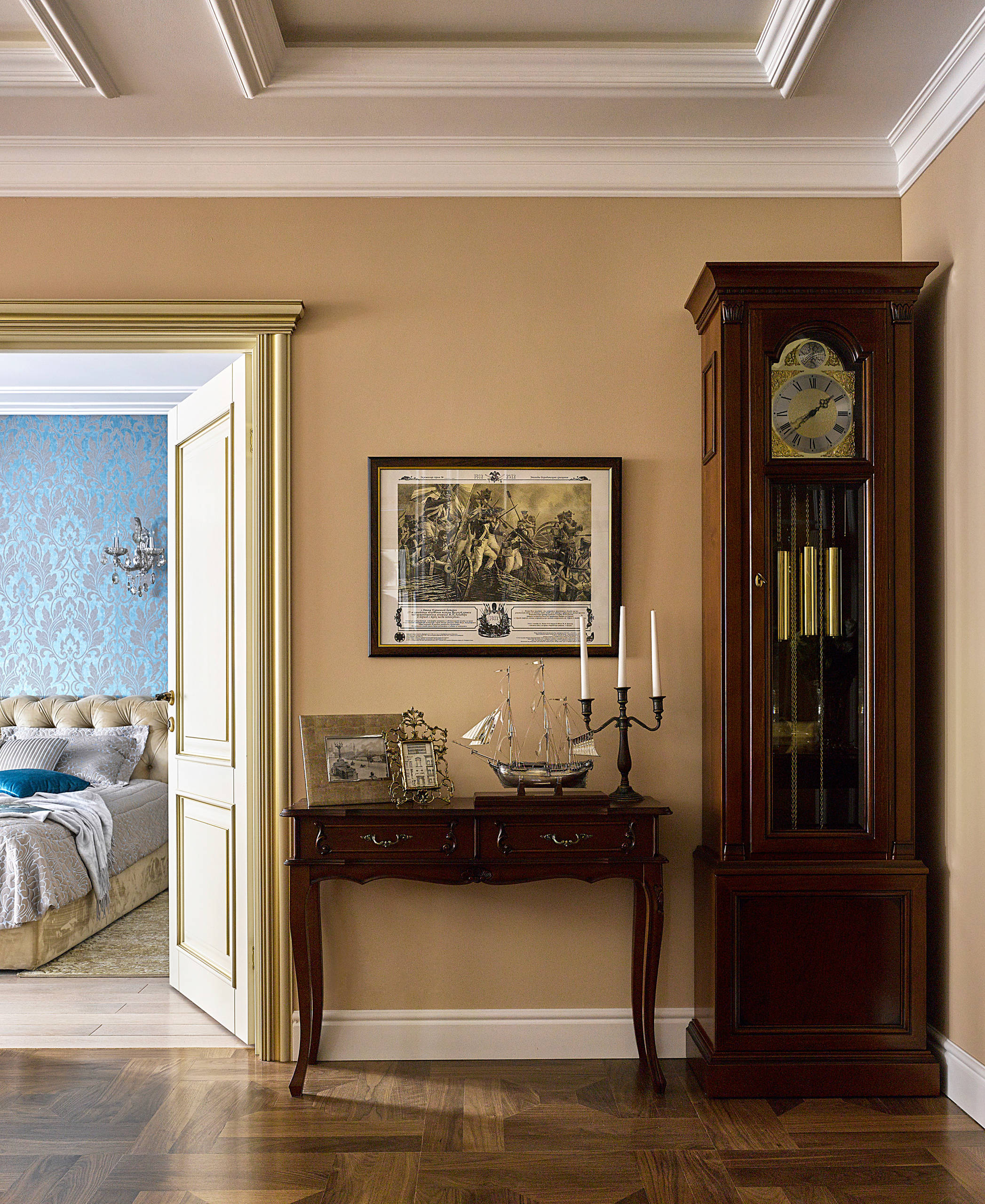 Houzz тур: Сдержанная классика в московской квартире