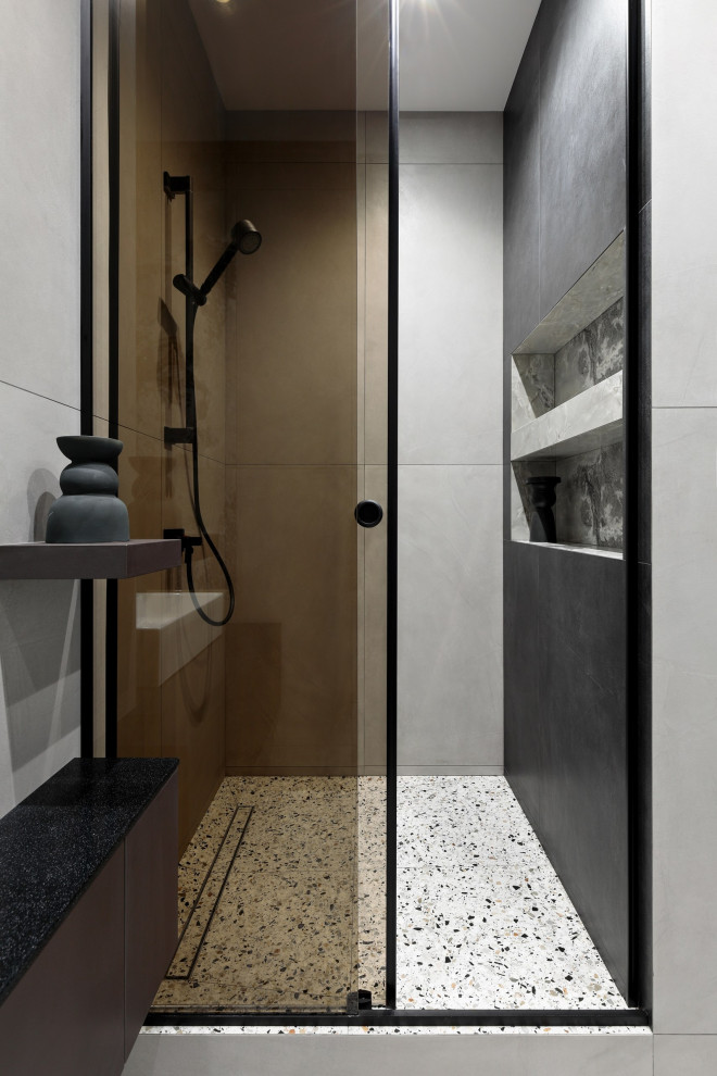 ИЗЯЩНЫЙ АНДЕГРАУНД