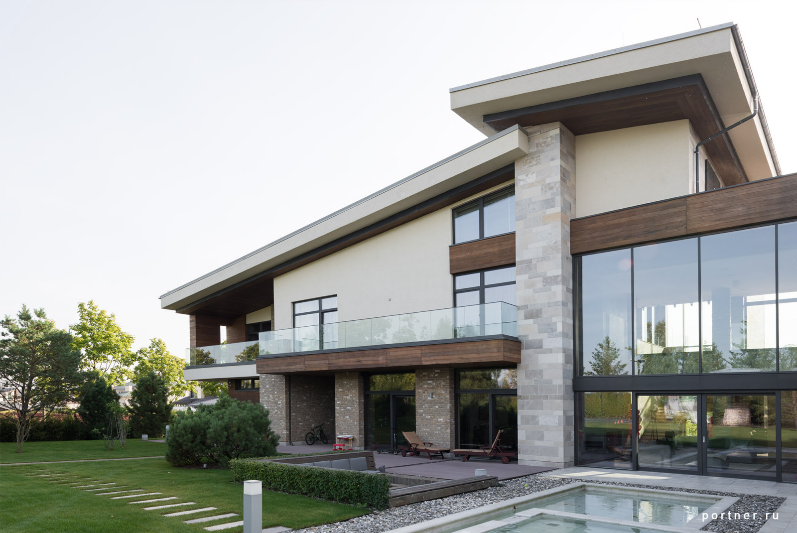 Частная резиденция DGR