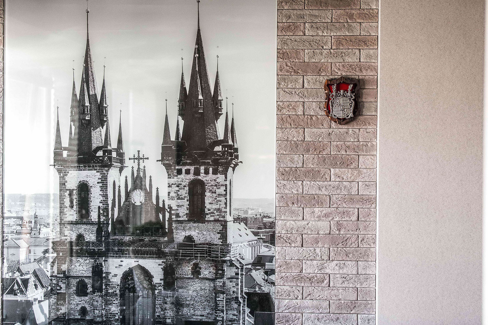 Интерьер с видом на Волгу