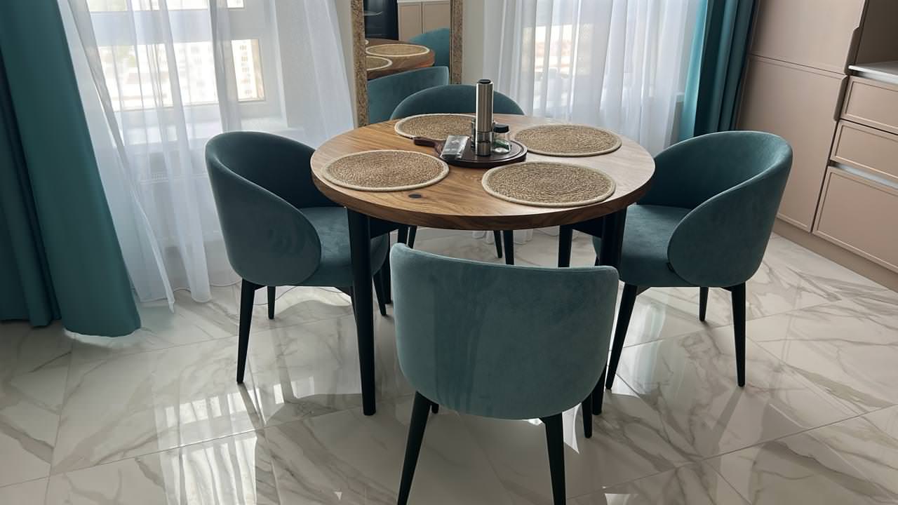 Менеджер Мария