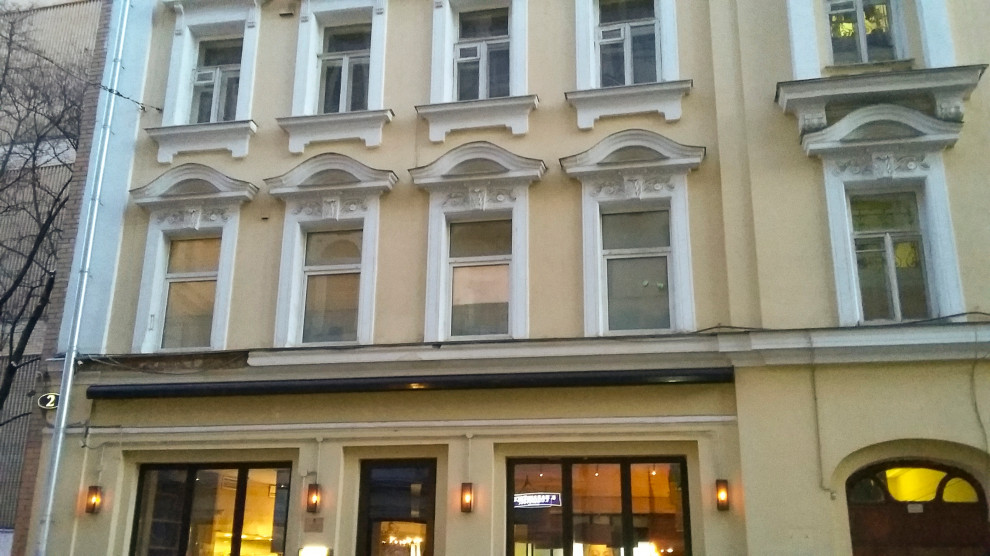 Окно со смарт-стеклом в ванную стекла с регулируемой прозрачностью. SMART GLASS.