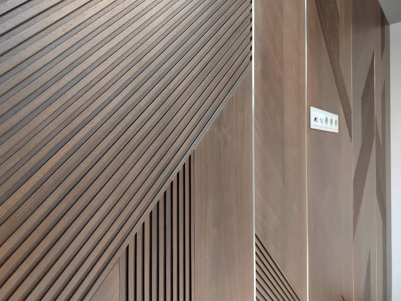 Обложка проекта: Стеновые панели в кабинете