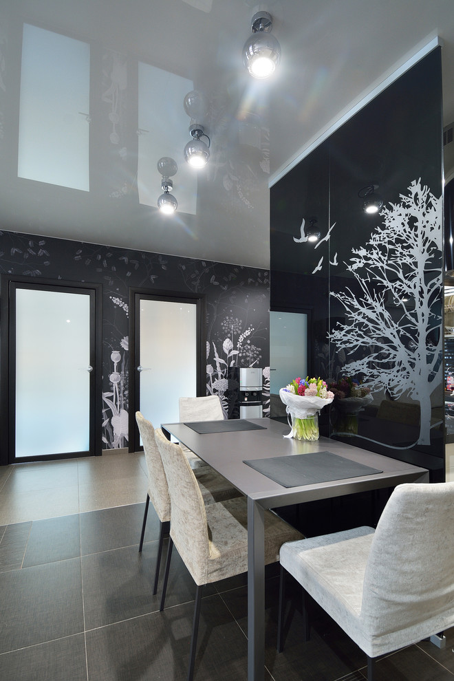 Обложка проекта: Декоративное переоформление квартиры