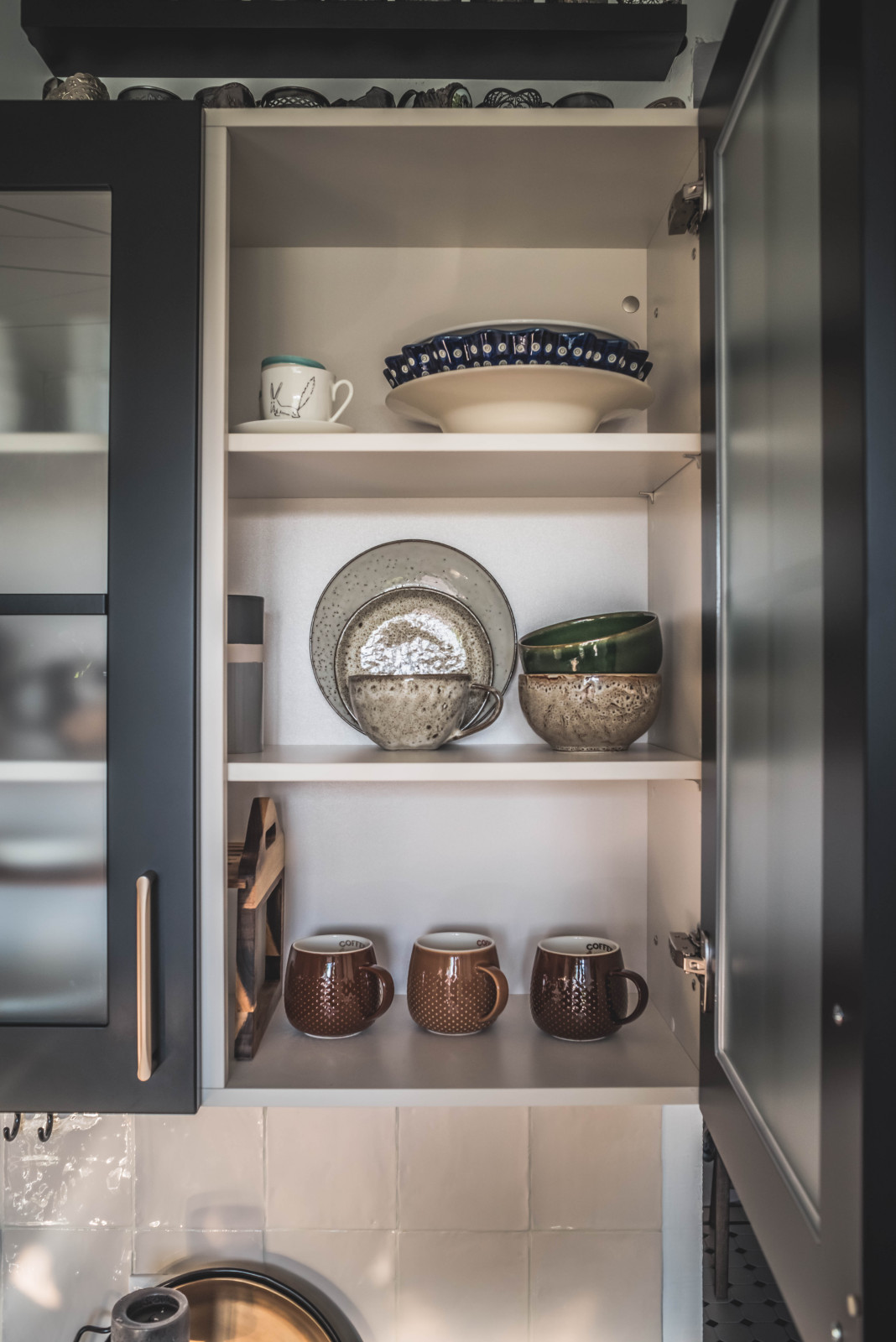 Небольшая стильная кухня в Москве, проект салона Kitchen Concept