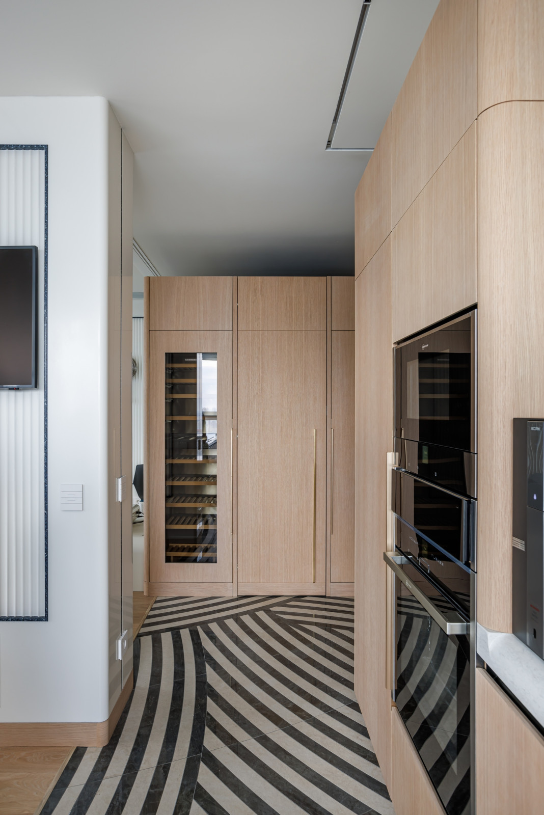 Фотосъёмка квартиры для производителя мебели и интерьерных конструкций «Axioma»