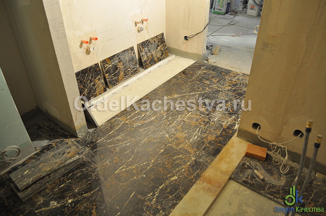 Укладка мрамора в ванной комнате