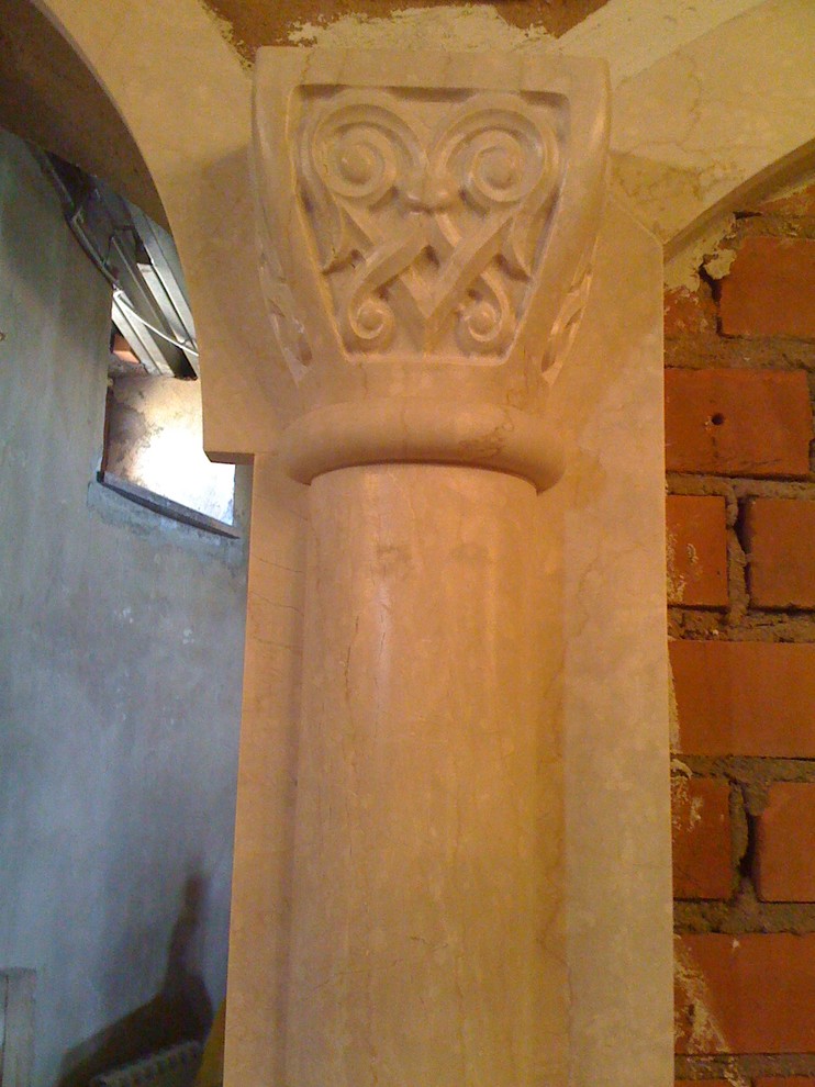 Иконостас в храме Пирогово.Московская область.