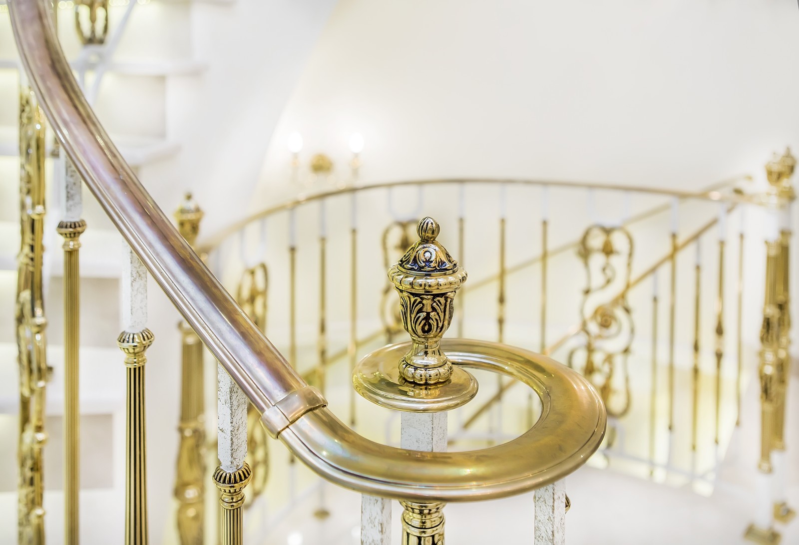 Латунные ограждения