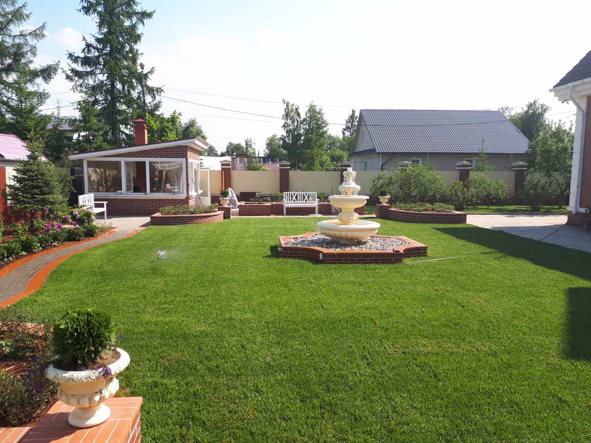 Классический фонтан в Стрельне