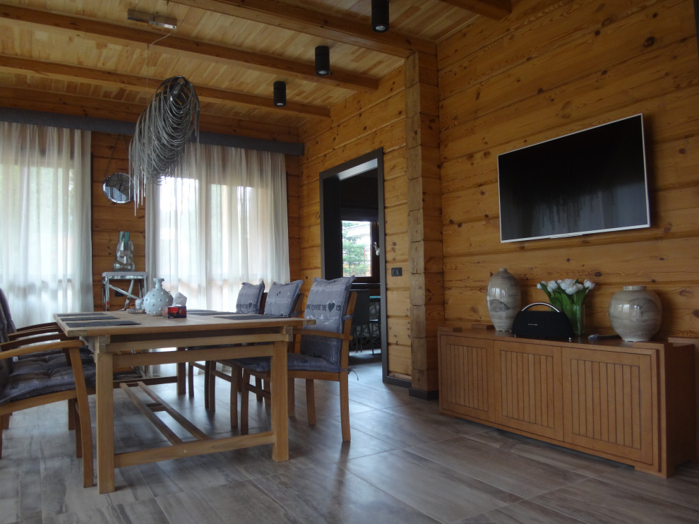 Частный дом из клееного бруса 500 кв.м.  д.Мостовское.