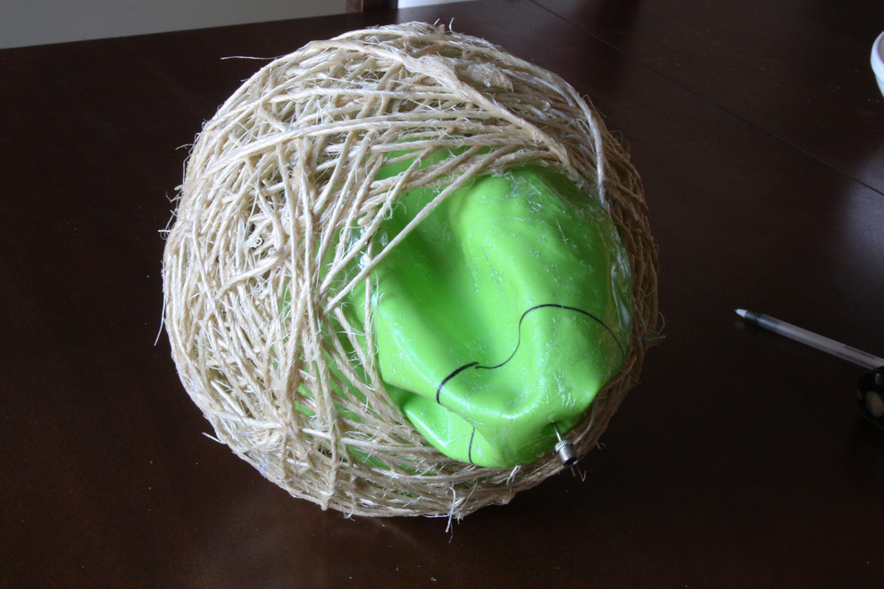 DIY: Как сделать садовый светильник на солнечных батареях своими руками