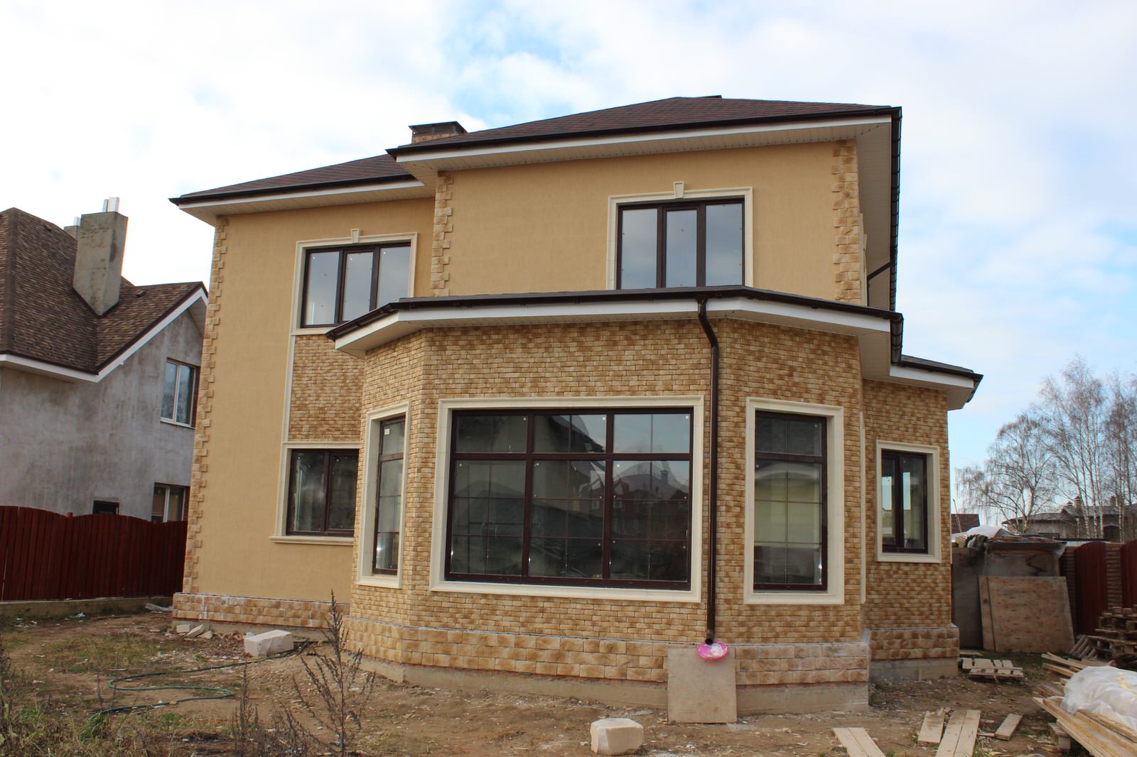 Варианты остекления домов