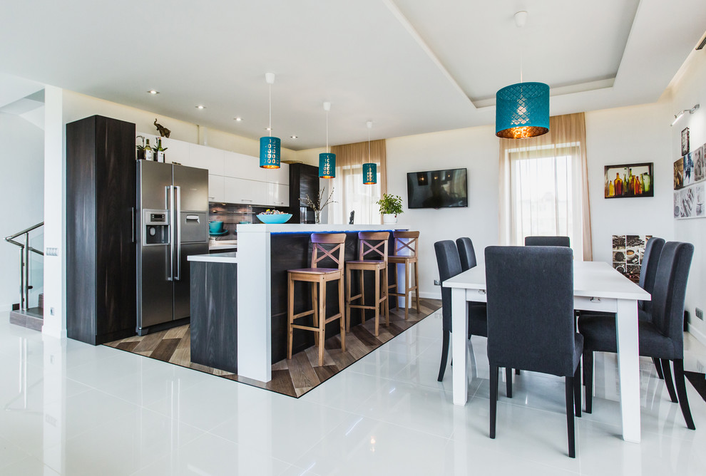 В гостях: Дом у озера