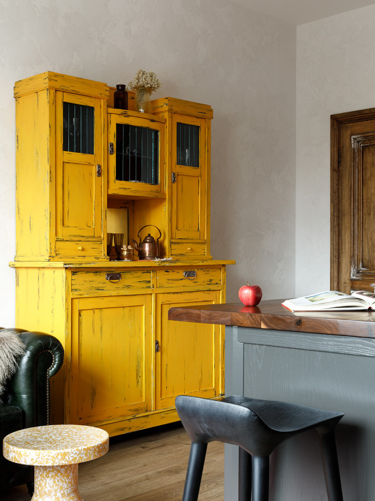 ЯРКАЯ ЭКЛЕКТИЧНАЯ КВАРТИРА