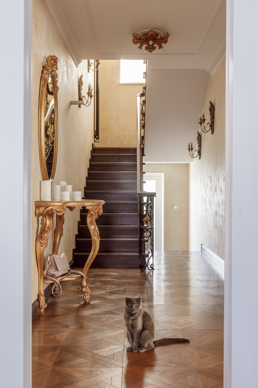 Обложка проекта: Дом с круглым окном