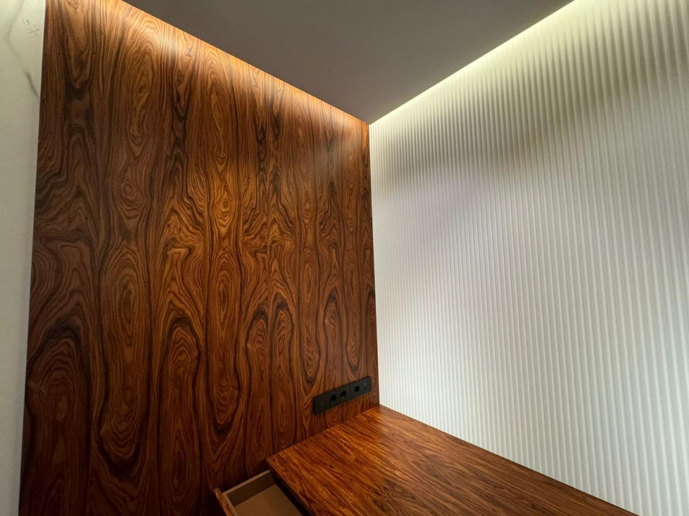 Стеновые панели и мебель в квартире