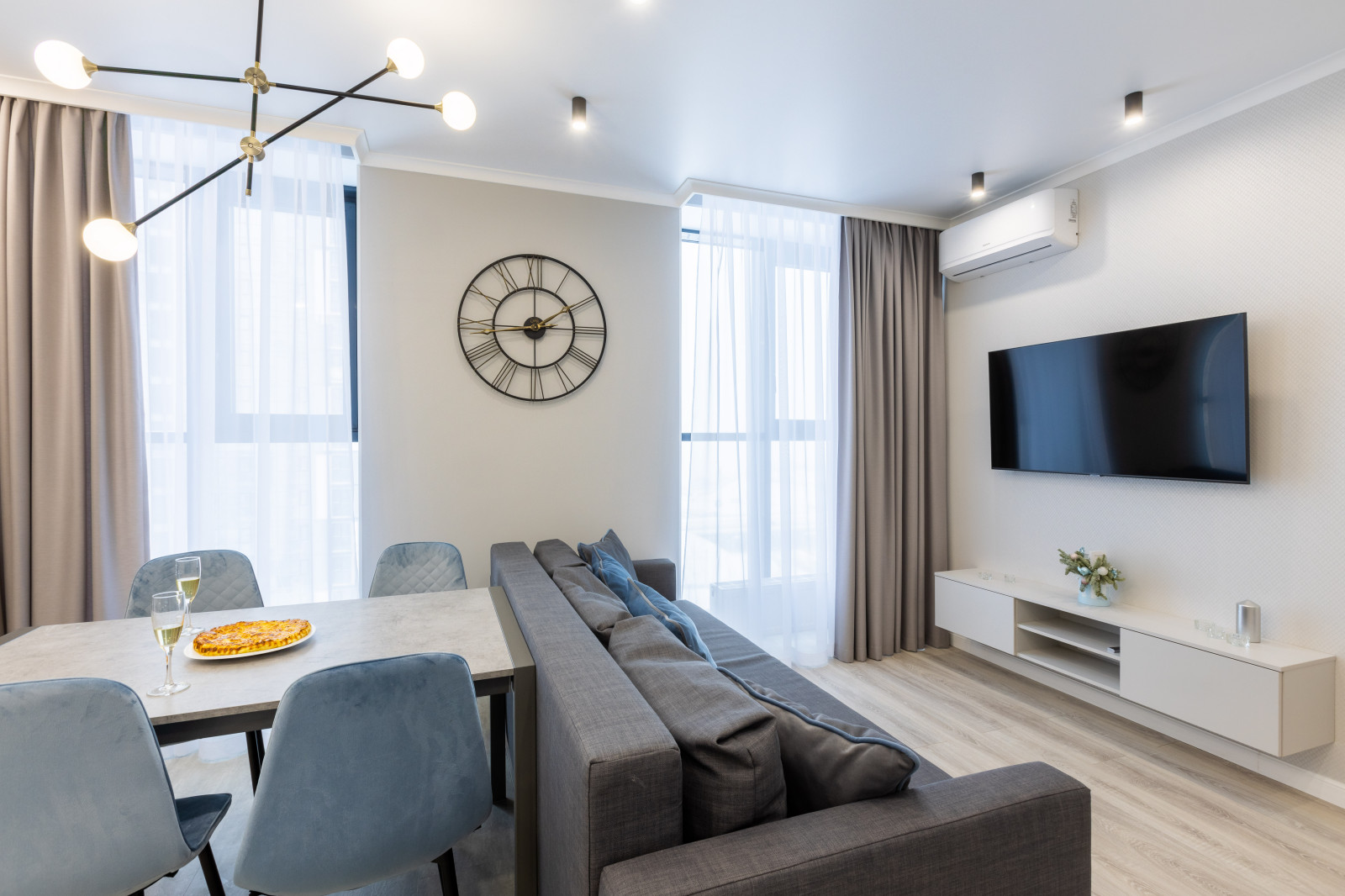 Трехкомнатная квартира в ЖК "Талан"