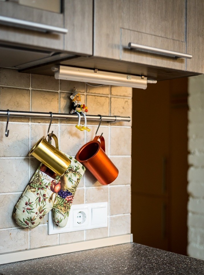 Квартира семи люстр