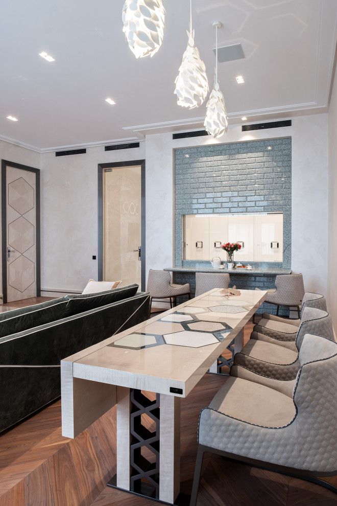 Дом на набережной