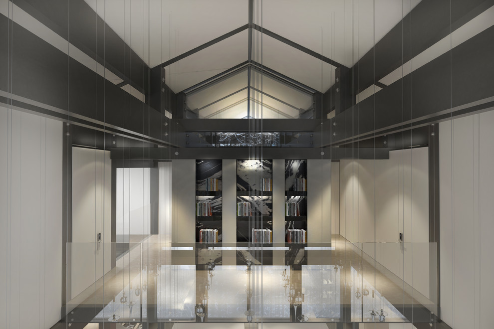 Дом с бассейном