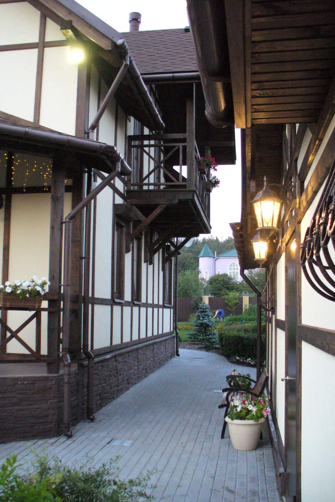 Свердловская обл., п. Коптяки. 2х- этажный Жилой дом. Общая площадь 165м2.