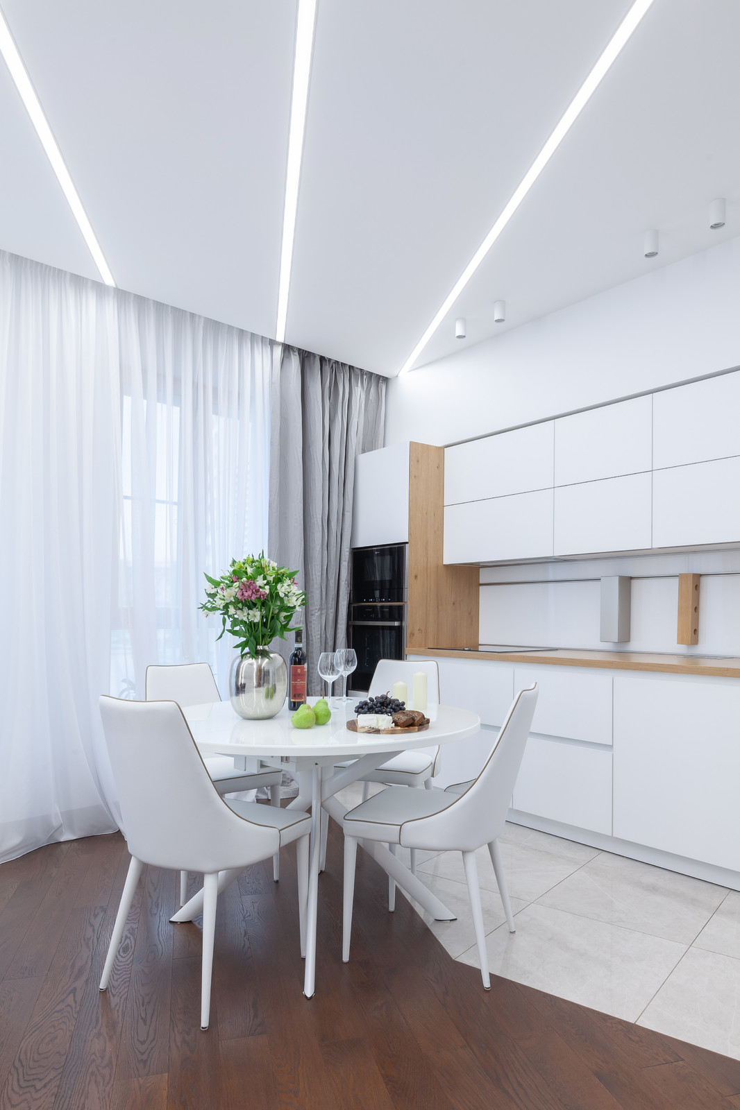 Светлый минимализм