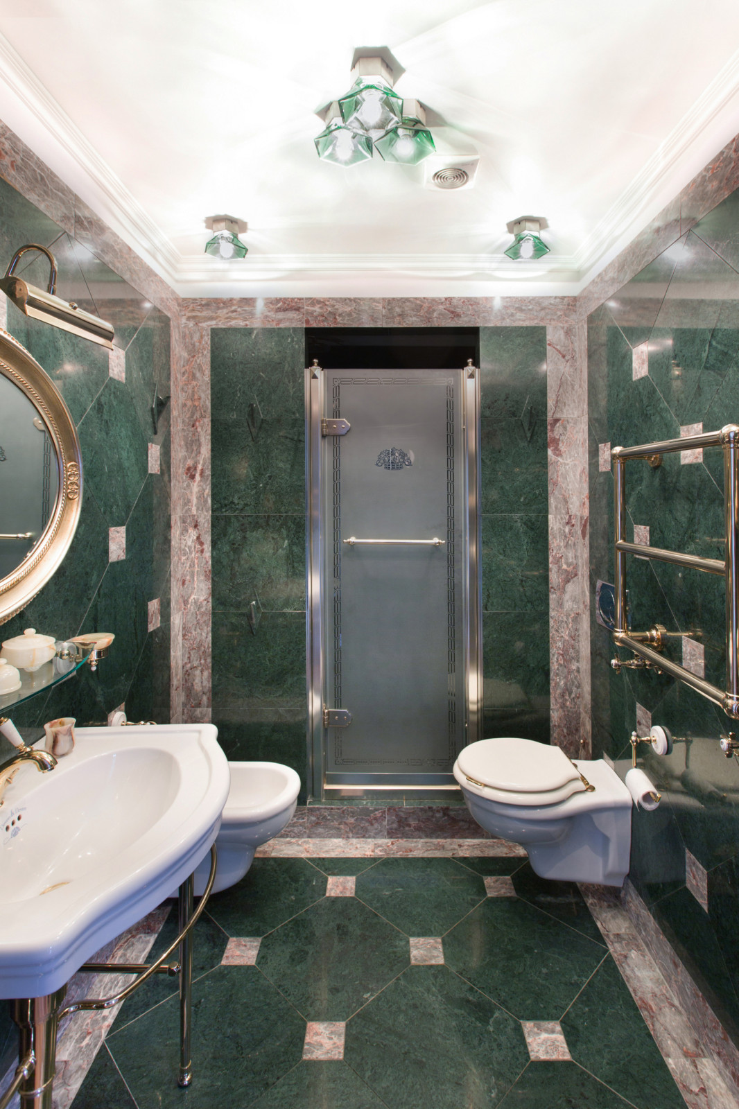 Обложка проекта: Загородный дом на Новой риге