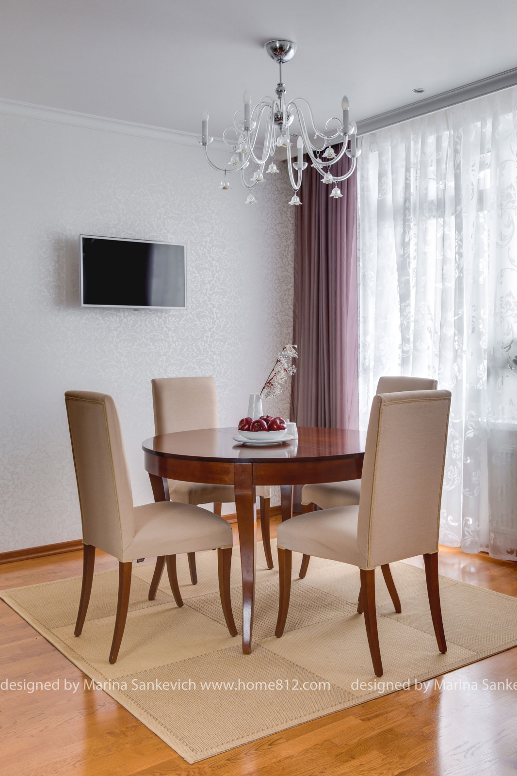 С видом на озеро