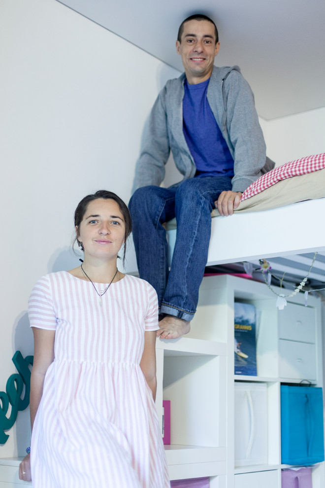 Небольшая, уютная квартира-студия.