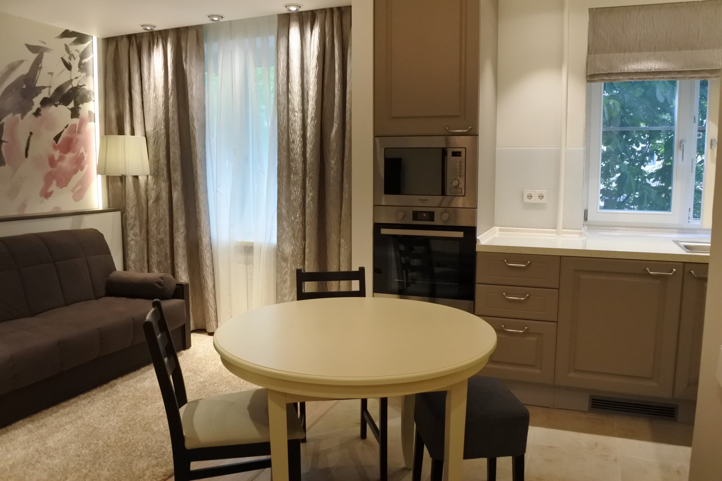 Квартира (Вспольный пер.)