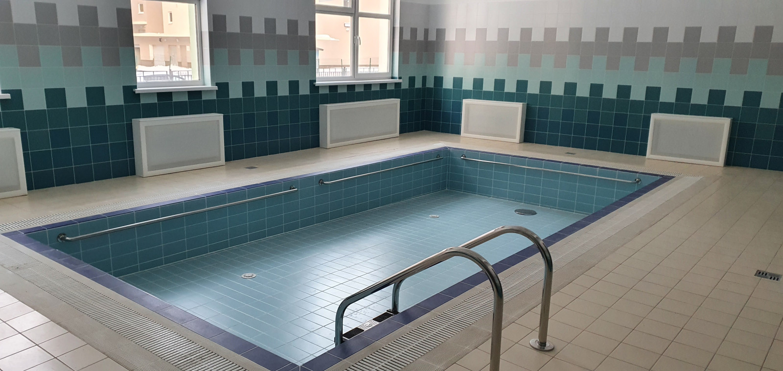 Обложка проекта: Бассейны в ДОУ