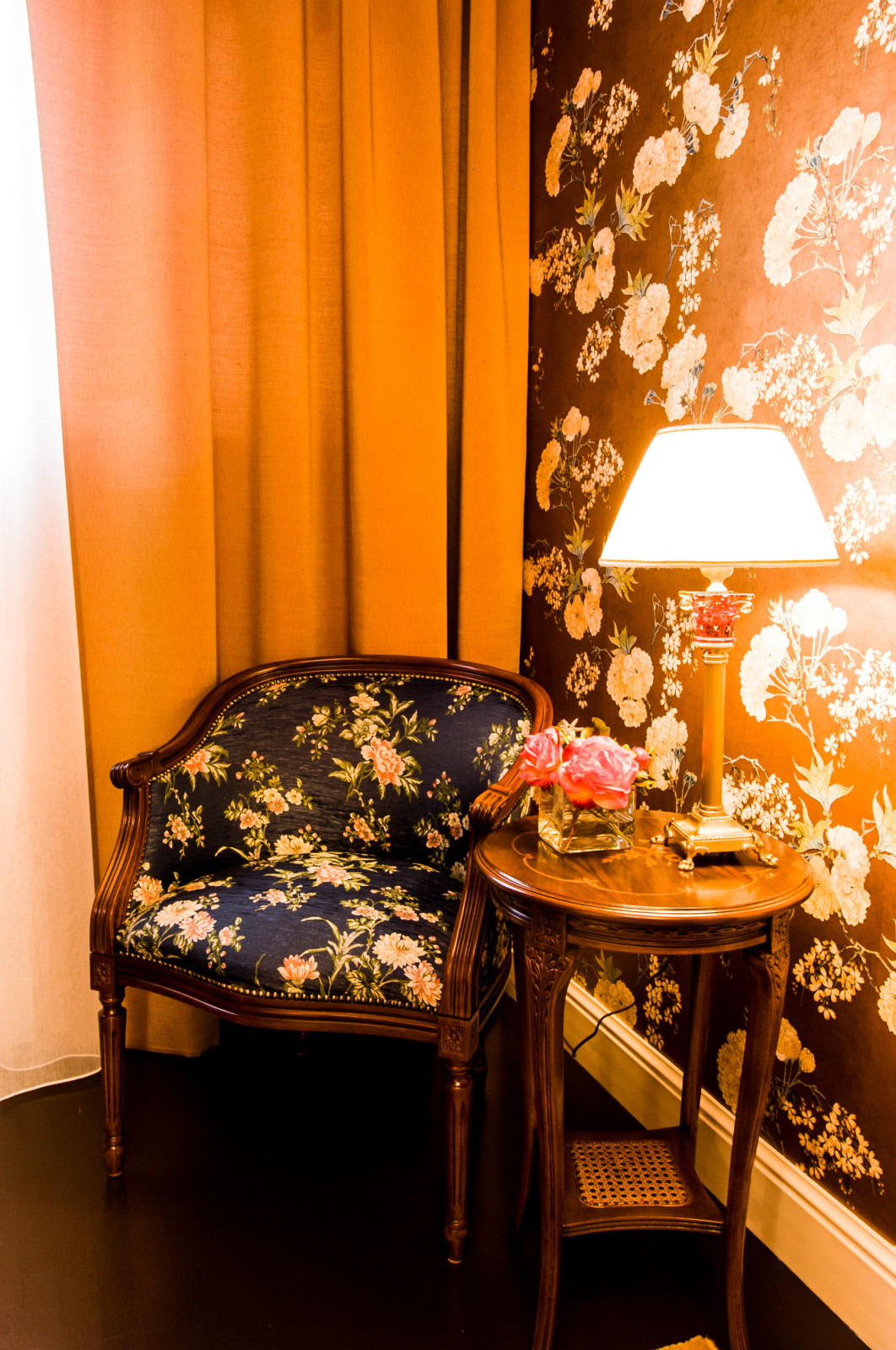 Обложка проекта: Apartment on the street G