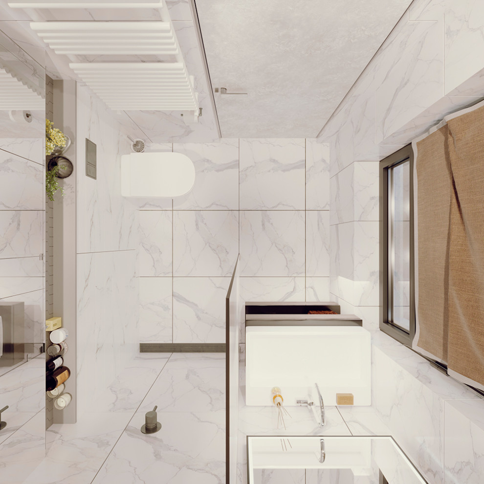 Душевая при спальне для молодой девушки