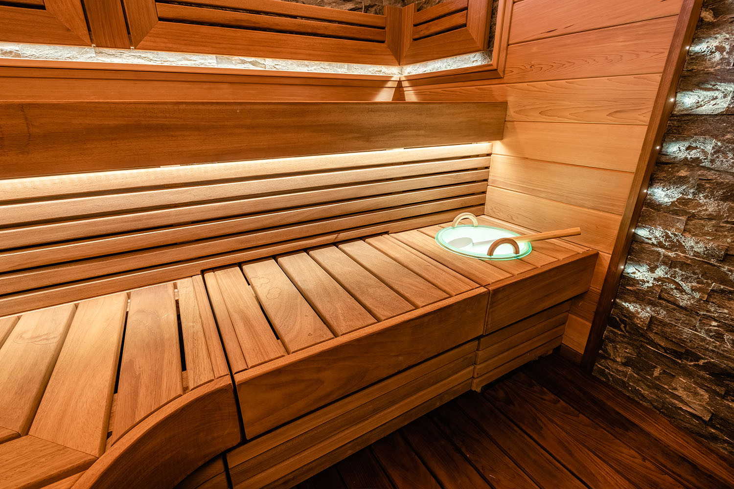 Баня с помывочной