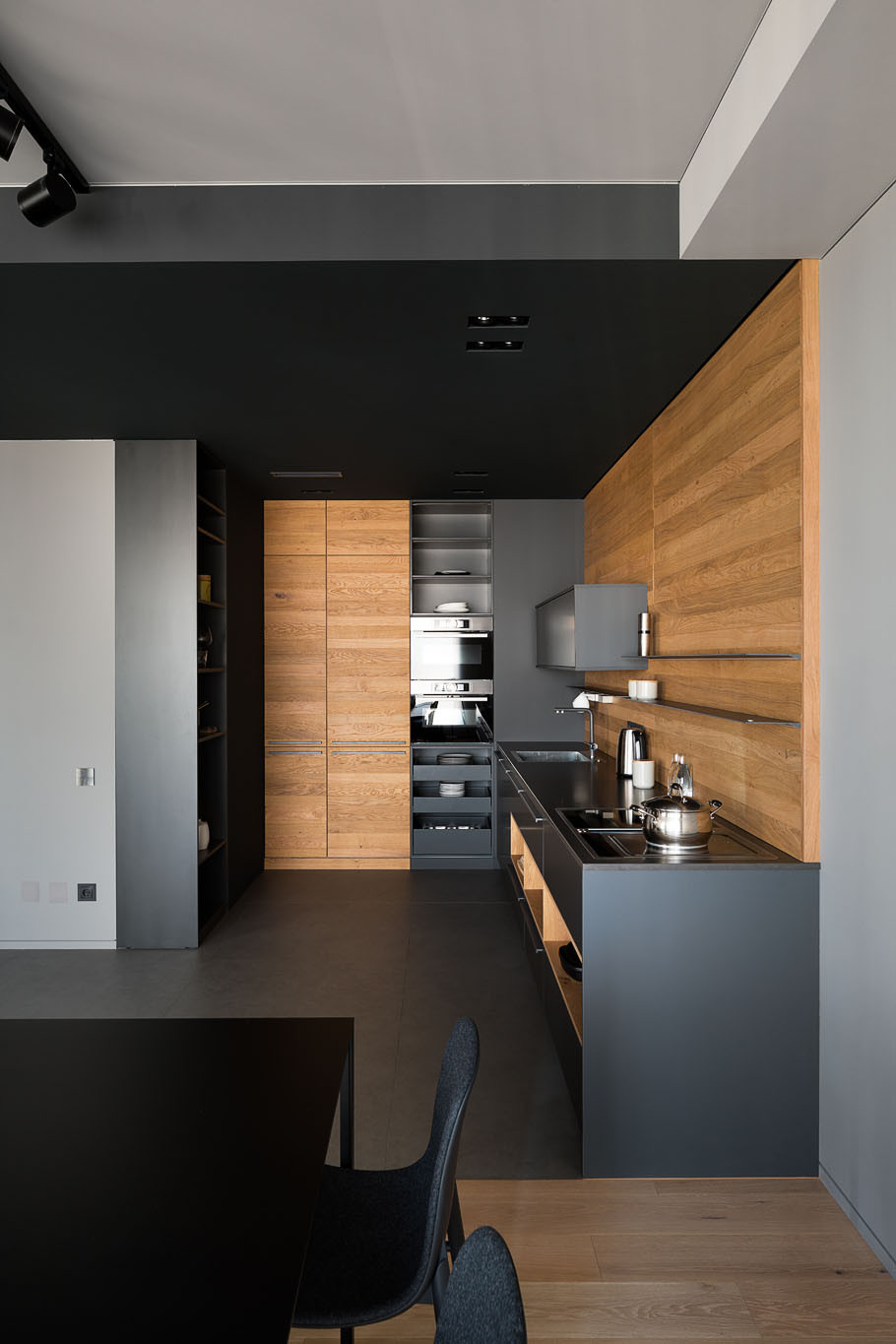 Houzz Украина: Квартира — аквариум с видом на город