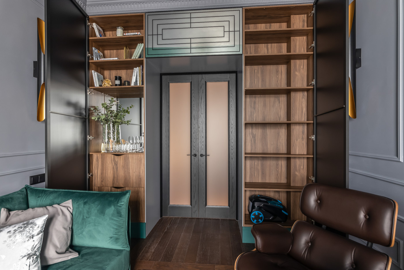 Комната в сталинке: буржуазный ар-деко и сталинский ампир