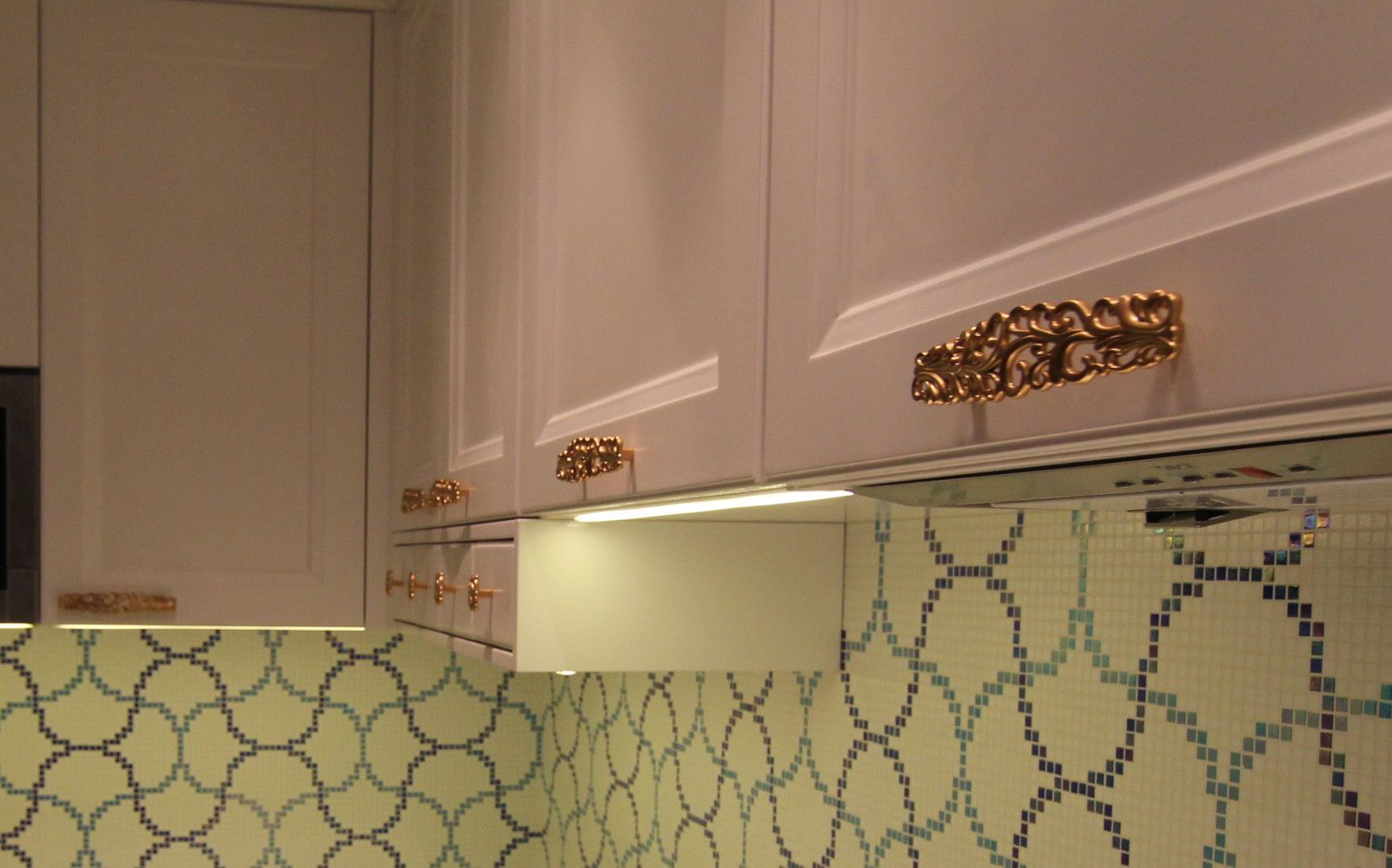 Столешница из пластика: купить или забыть?