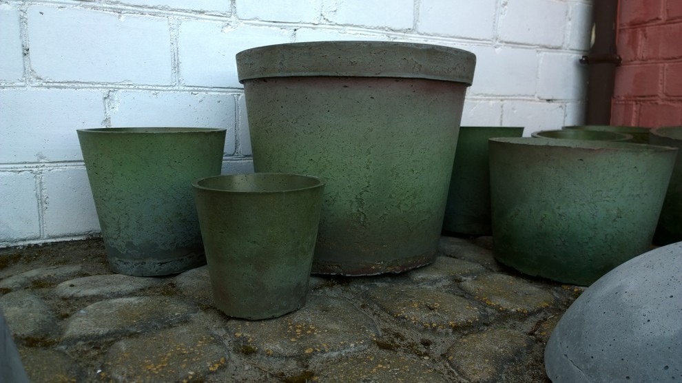 Кашпо из бетона
