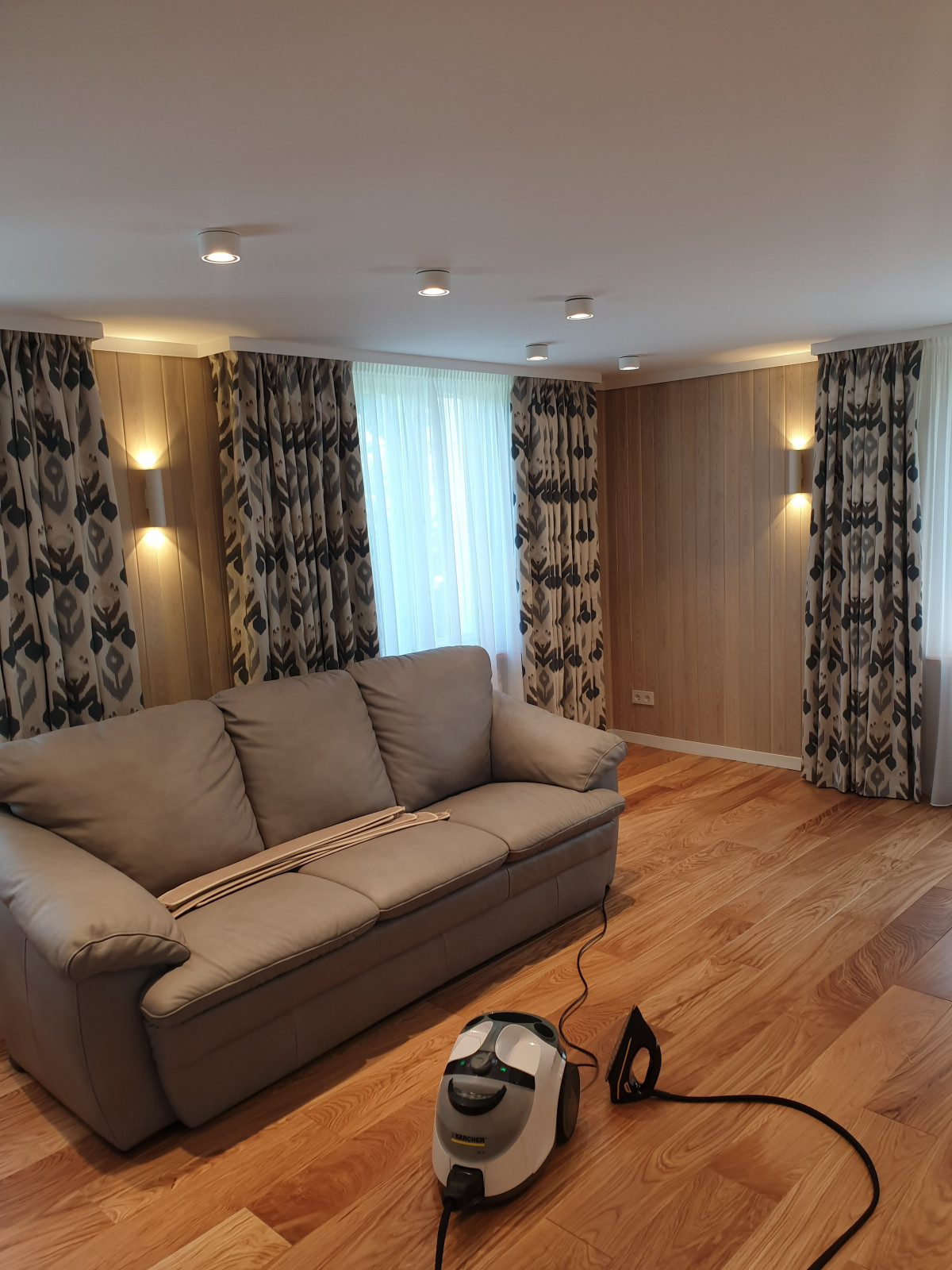 Шторы в интерьере на заказ