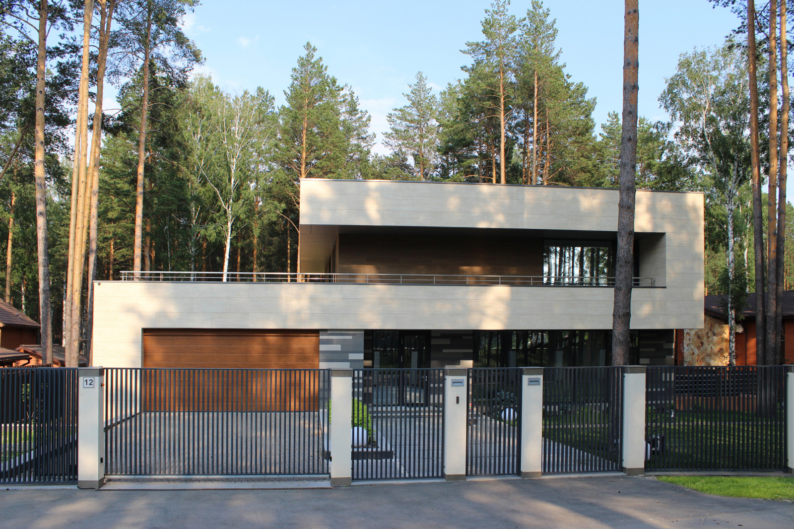 Чстный жилой дом