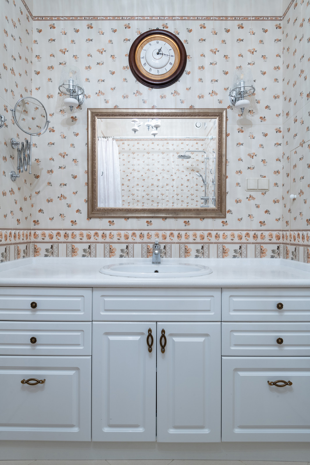 Классика для семьи из трех поколений