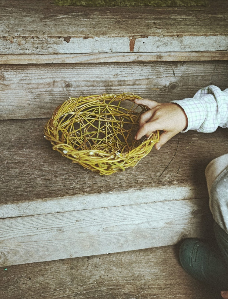 Обложка проекта: Тарелка плетеная из ивовой лозы в свободной технике