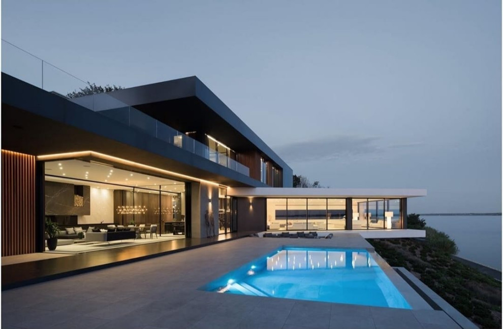 ПАНОРАМНОЕ ОСТЕКЛЕНИЕ ДОМА С ВИДОМ НА МИУССКИЙ ЛИМАН