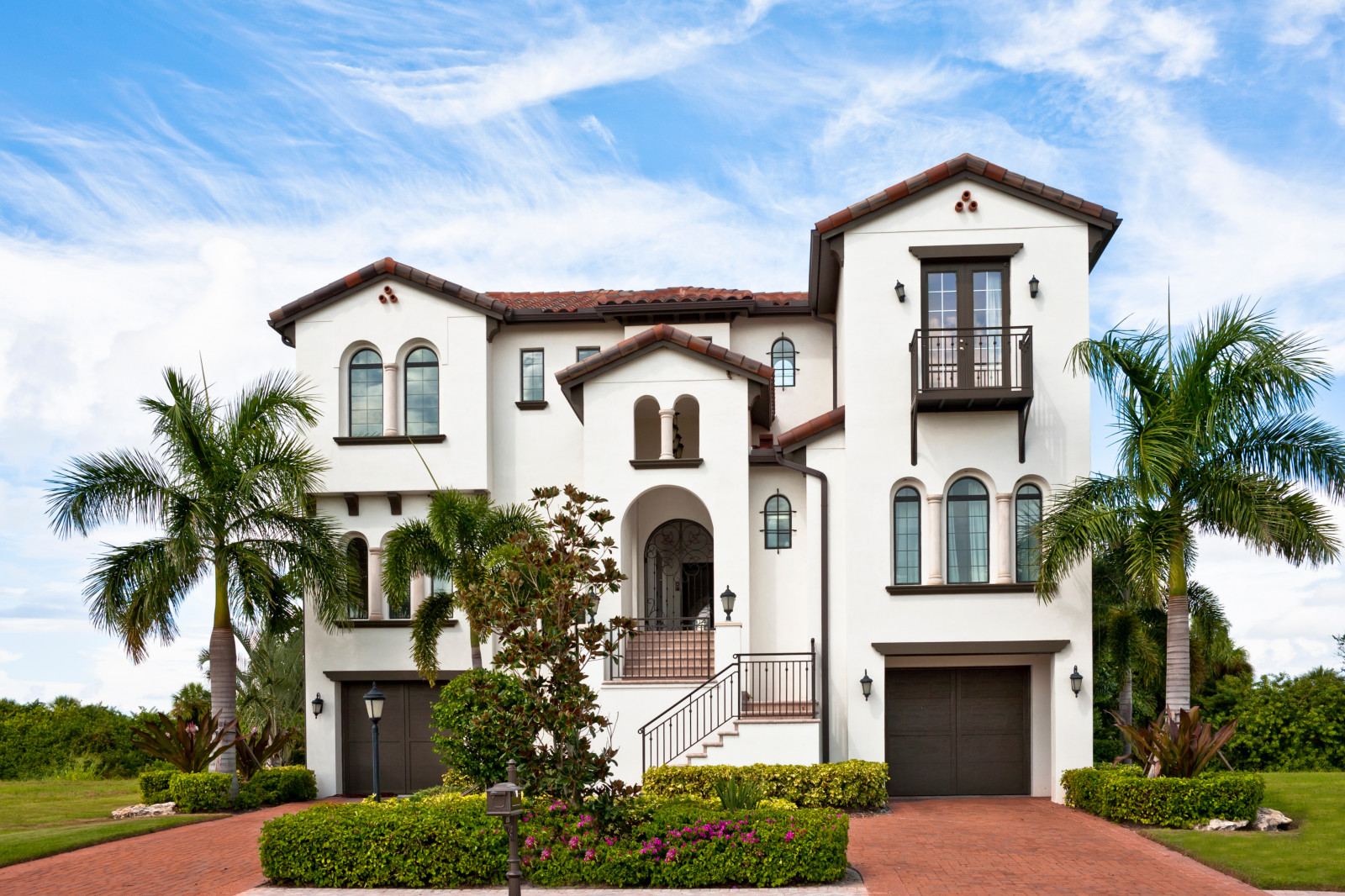 Обложка проекта: Luxury house in California, US