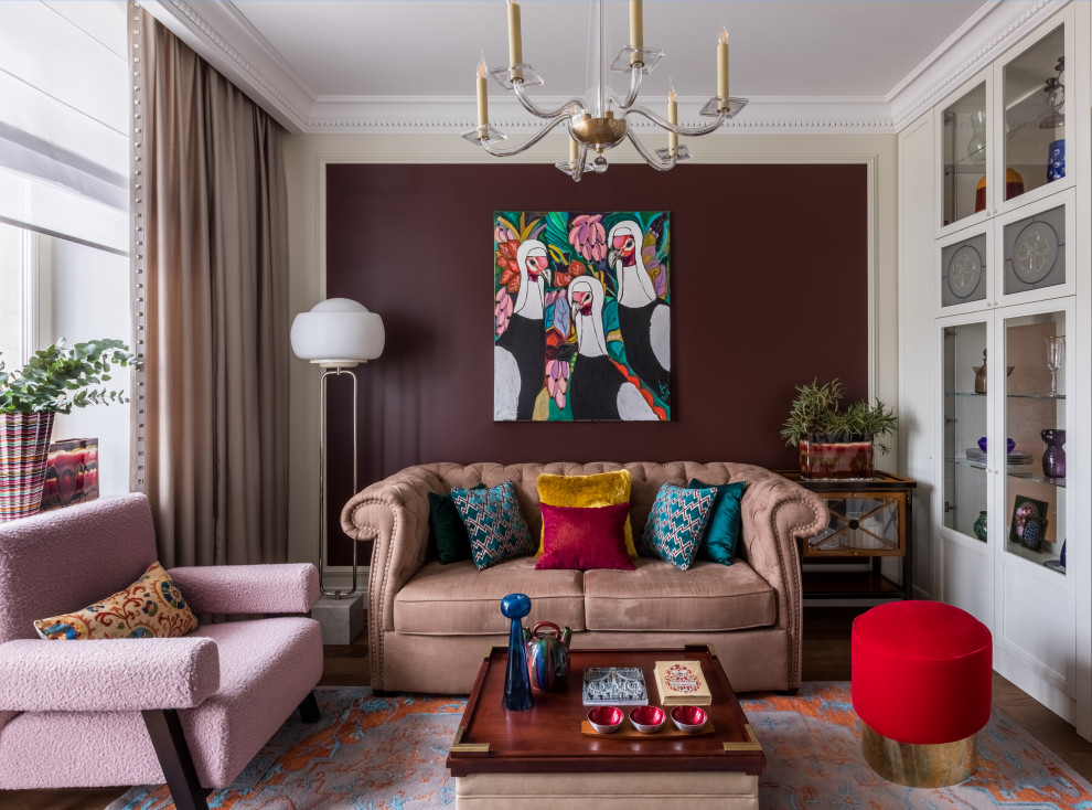 Houzz тур: Сталинка с коллекцией скандинавского стекла