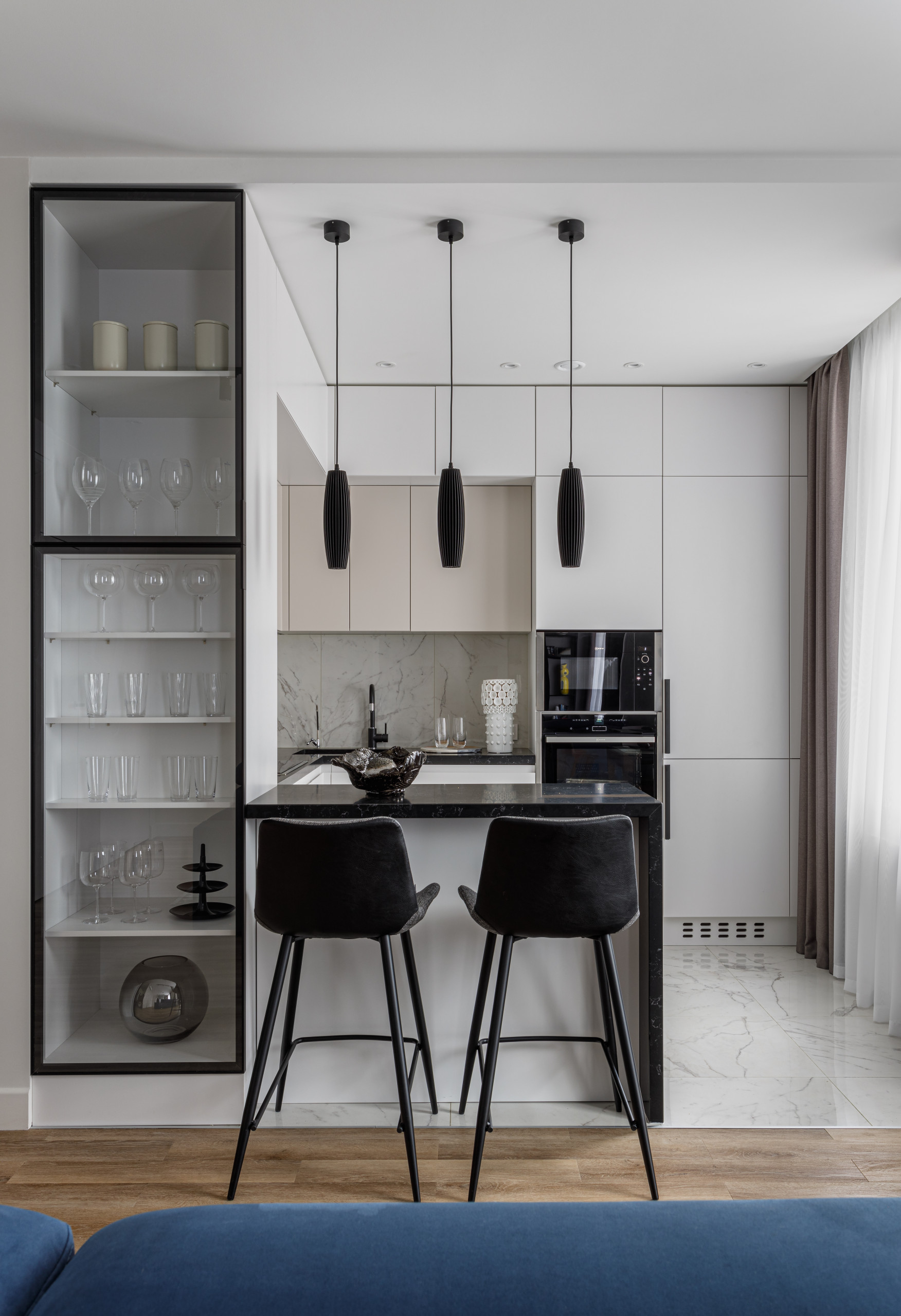 Вопрос: Какие полы лучше сделать на кухне